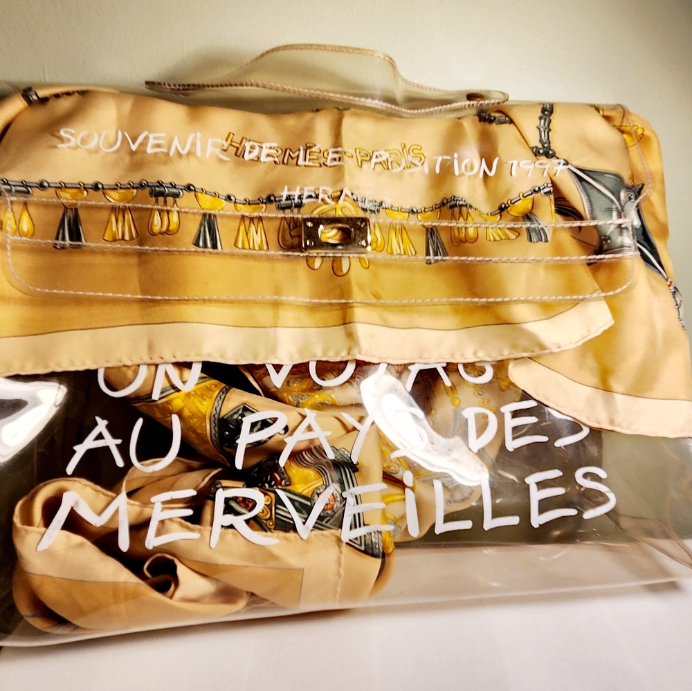 Hermes Vinyl Kelly RARE De L'exposition 1997 souvenir Beach Bag